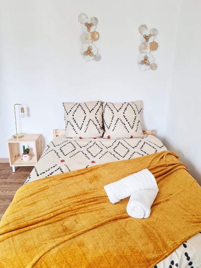 Le Petit Charmeur, Parking, Wifi, Gare Apartment Flers  Exterior foto